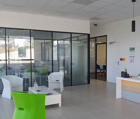 Cloisons intérieures vitrées