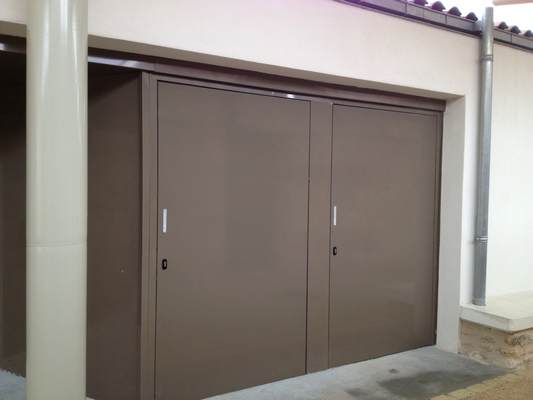 Porte de service en alu