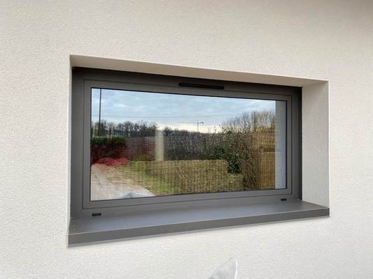Fenêtre aluminium ouverture à soufflet