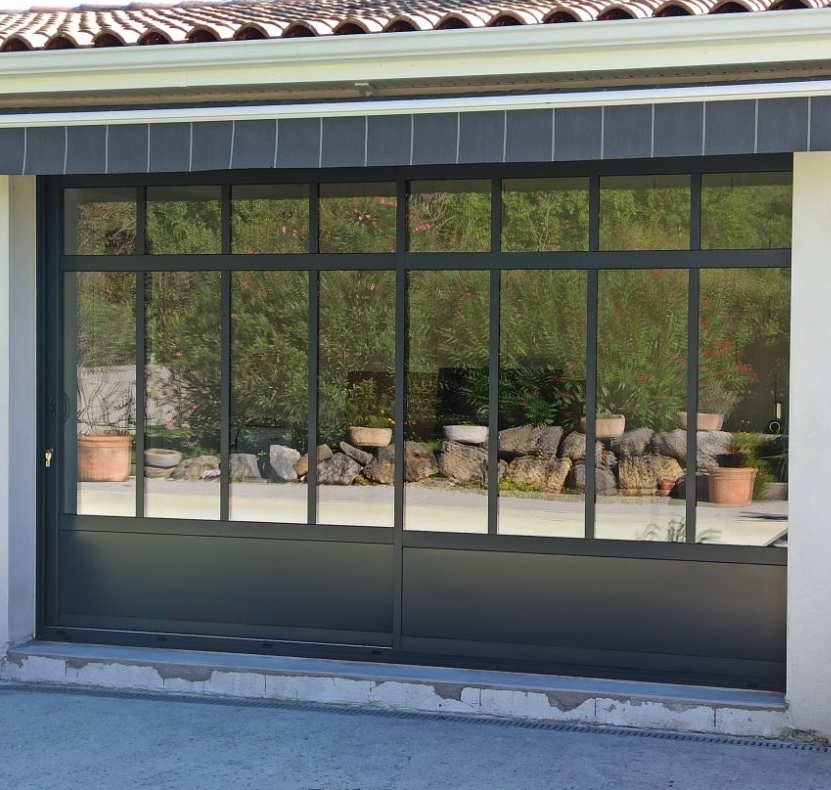 Baie aluminium à galandage style verrière atelier